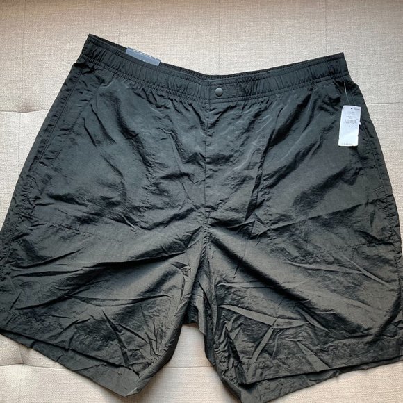 NWT Gap Men's Recycled Rec athletic shorts - 2 pair - Picture 4 of 4